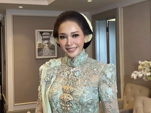Detail Riasan Flawless Maia Estianty di Akad-Resepsi Pernikahan Al Ghazali