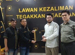 Gaduh Partai Ummat Diprotes 27 DPW, Jatim Tetap Setia ke Amien Rais