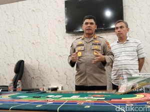 Meja Istimewa di Ruko Kasino Bandung yang Diimpor Langsung dari China