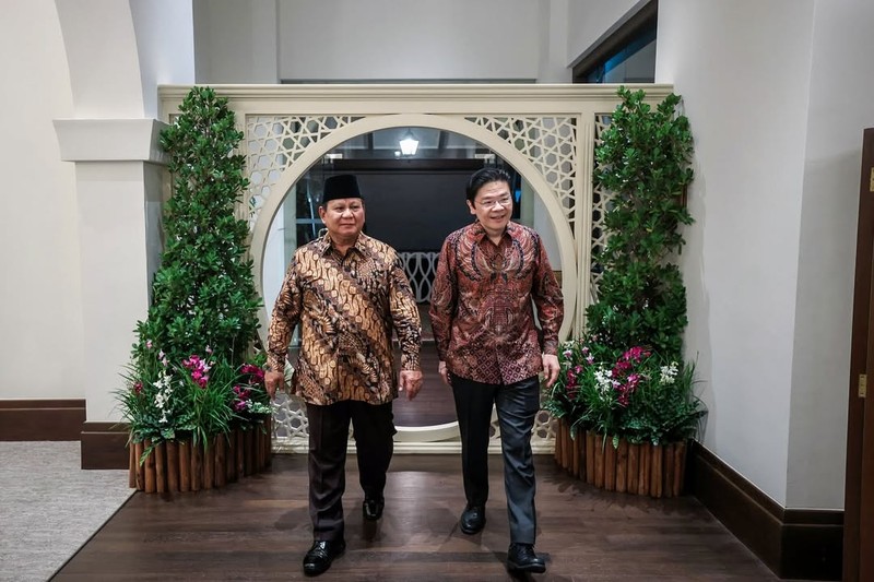 Presiden Prabowo Subianto menghadiri jamuan makan malam atas undangan Perdana Menteri Republik Singapura, Lawrence Wong. Presiden Prabowo Subianto menghadiri jamuan makan malam atas undangan Perdana Menteri Republik Singapura, Lawrence Wong. (Instagram/presidenrepublikindonesia)