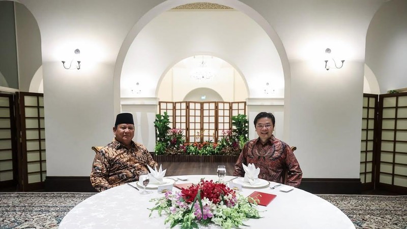 Presiden Prabowo Subianto menghadiri jamuan makan malam atas undangan Perdana Menteri Republik Singapura, Lawrence Wong. (Instagram/presidenrepublikindonesia)