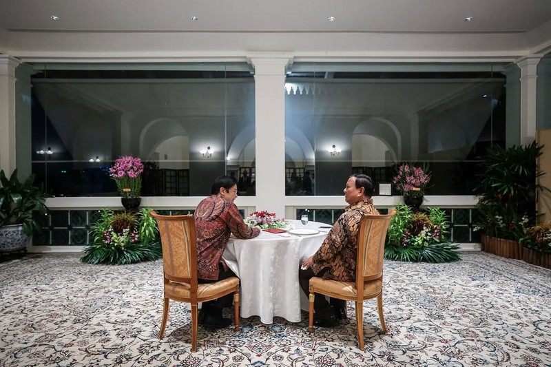 Presiden Prabowo Subianto menghadiri jamuan makan malam atas undangan Perdana Menteri Republik Singapura, Lawrence Wong. (Instagram/presidenrepublikindonesia)