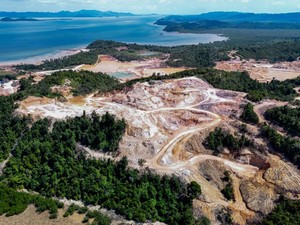 Pulau Cantik di Kepulauan Riau Ini Rusak Parah Akibat Tambang Ilegal