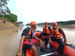 Dua Remaja Tenggelam Saat Mandi di Sungai Batanghari Tebo
