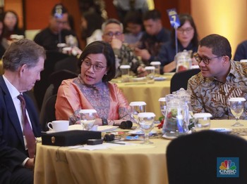 Ekonom AS Laffer, Sri Mulyani & DPR Blak-blakan Soal Nasib Ekonomi RI