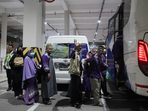 442 Jemaah Haji Teror Bom Saudia Airlines Fiktif Tiba di Depok Sore Ini