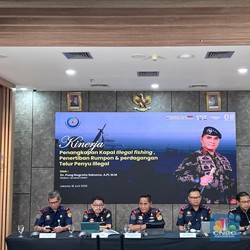 Kapal Ikan Asing Tertangkap Basah Curi Ikan di Laut RI, Ini Negaranya