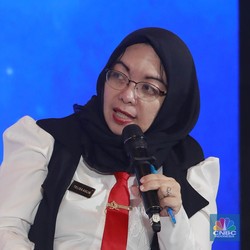 Ekonom UI Acungi Jempol Program Diskon Listrik-Tiket Pesawat Prabowo