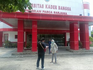 UKB Tawarkan Kuliah Ulang Mahasiswa Ijazahnya Dibatalkan, Ditolak Kuasa Hukum