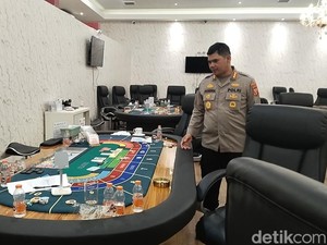 Terkuaknya Judi Kasino Berkedok Tempat Futsal dan Karaoke