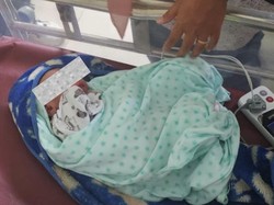 Warga Bangka Selatan Geger Temukan Bayi Perempuan di Teras Rumah Warga Bangka Selatan Geger Temukan Bayi Perempuan di Teras Rumah