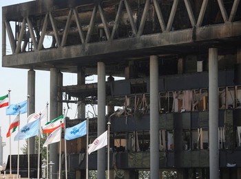 Potret Kantor Stasiun TV Iran Hangus Kena Bombardir Israel