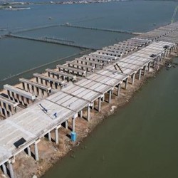 Proyek Tol Nyambung Tanggul Laut Dikebut, Semarang-Demak Sejengkal