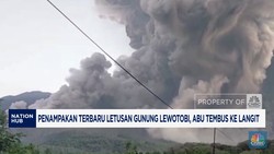 Video:Penampakan Terbaru Letusan Gunung Lewotobi, Abu Tembus ke Langit