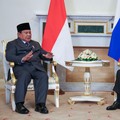 Duduk Berdekatan, Ini Momen Prabowo Temui Putin di Istana Rusia