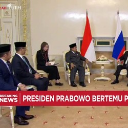 Video: Presiden Prabowo Bertemu Putin di Rusia, Bahas Ini!
