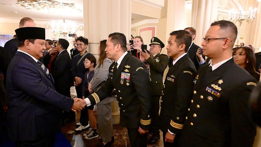 Presiden Republik Indonesia, Prabowo Subianto tiba di Bandara Internasional Pulkovo, St. Petersburg, Federasi Rusia, pada Rabu, (18/6/2025), sekitar pukul 17.50 waktu setempat. (Dok. Biro Pers Sekretariat Presiden)