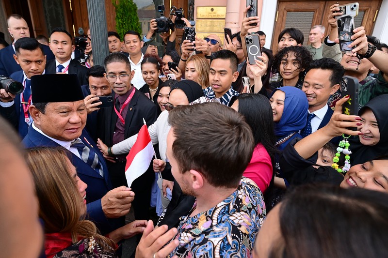 Presiden Republik Indonesia, Prabowo Subianto tiba di Bandara Internasional Pulkovo, St. Petersburg, Federasi Rusia, pada Rabu, (18/6/2025), sekitar pukul 17.50 waktu setempat. (Dok. Biro Pers Sekretariat Presiden)