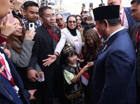 Prabowo Dapat Kejutan di Rusia dari Seorang Bocah, Ada Apa?