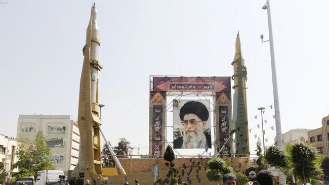 "Gerbang Neraka" Dibuka, Rudal Sejjil Iran Hantam Israel