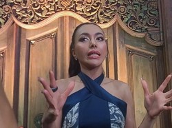 Denada Belum Beri Tahu Anak Usai Operasi Plastik di Hidung Denada Belum Beri Tahu Anak Usai Operasi Plastik di Hidung