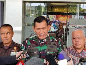 TNI Pastikan Pengawalan Jaksa Bisa hingga ke Rumah Jika Ada Ancaman