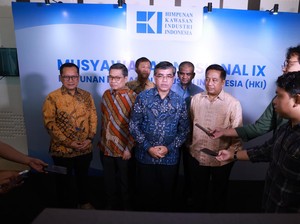 Menaker Ungkap 3 Strategi untuk Dukung Keberlanjutan Industri