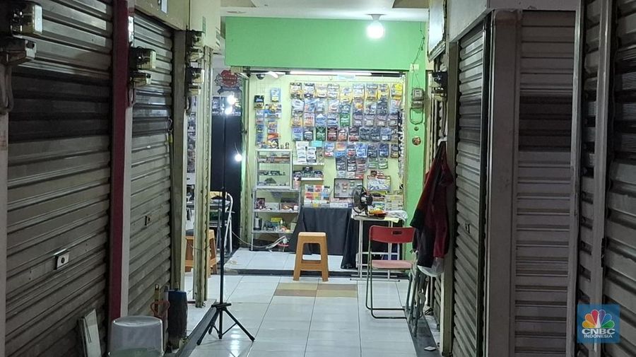 Kondisi Pasar Gembrong di Jakarta Timur sepi pembeli, Jumat (20/6/2025). (CNBC Indonesia/Chandra Dwi Pranata) Kondisi Pasar Gembrong di Jakarta Timur sepi pembeli, Jumat (20/6/2025). (CNBC Indonesia/Chandra Dwi Pranata)