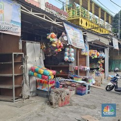Pasar Gembrong Sepi-Pembeli Kabur, Pedagang Tunjuk Biang Keroknya