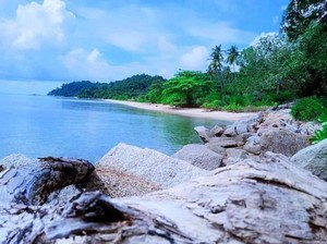 Batam Coastal Itinerary: 5 Best Beaches for Relaxing by the Sea