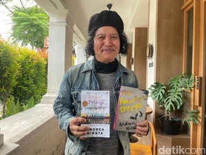 Andrea Hirata Laskar Pelangi Gusar Bahasa Belitung Tak Diajarkan di Sekolah