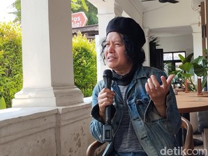 Video Rencana Andrea Hirata Rilis Kumpulan Cerpen dalam Bahasa Belitung