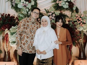 Ikke Nurjanah Digelitik Pertanyaan Aldi atau Karlie Fu Temani di Pelaminan Adira