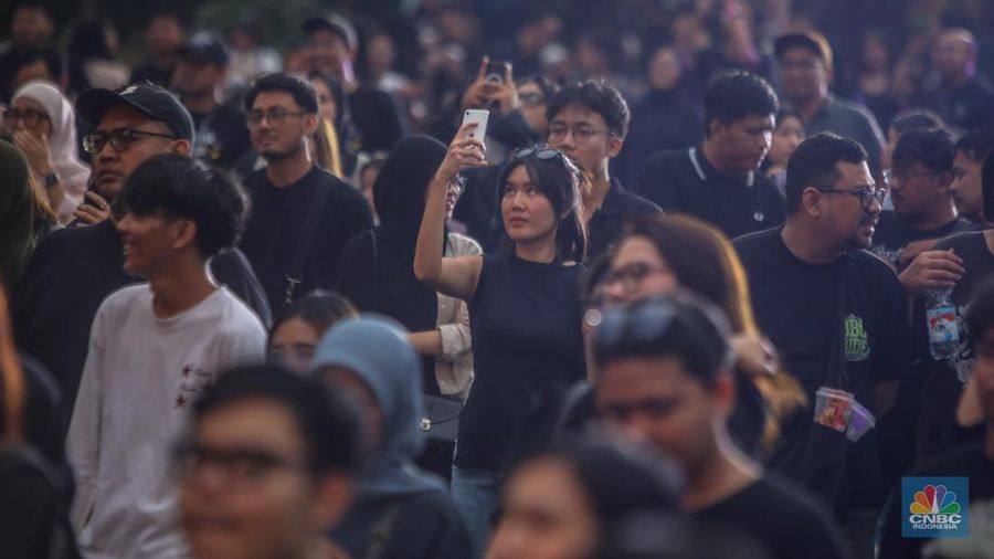 Keseruan Allo Fest 2025 di Istora Senayan, Jakarta, Sabtu (21/6/2025). (CNBC Indonesia/Faisal Rahman)