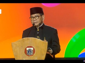 Video Solusi Pramono Atasi Banjir: Normalisasi Ciliwung-Selokan Dikeruk
