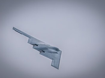 Trump Turunkan Jet B-2 Hancurkan Pusat Nuklir Iran, Ini Spesifikasinya