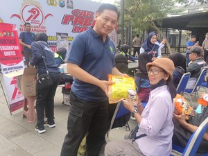 Polresta Sidoarjo Gelar Baksos-Pelayanan Publik di Car Fee Day