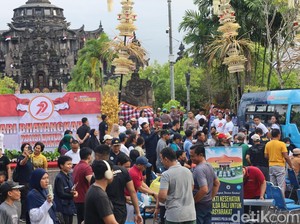 Pengunjung CFD Serbu Layanan Kesehatan Gratis di HUT Bhayangkara 2025