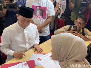Agus Mulyono Maju Caketum PSI: Saya Memastikan Pak Jokowi Tak Jadi Daftar