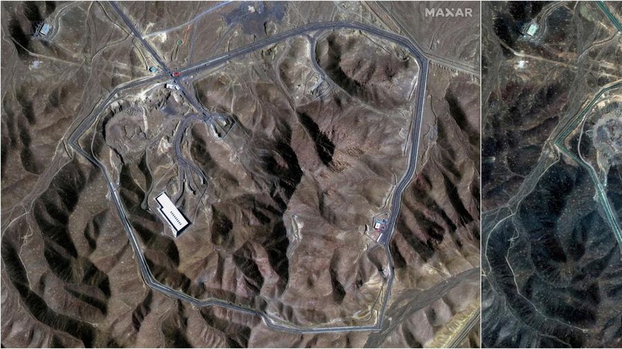 Gambar satelit yang diambil pada Minggu (22/6) menunjukkan dampak serangan udara Amerika Serikat terhadap situs nuklir Iran di Isfahan dan Natanz. (via REUTERS/MAXAR TECHNOLOGIES) Gambar satelit yang diambil pada Minggu (22/6) menunjukkan dampak serangan udara Amerika Serikat terhadap situs nuklir Iran di Isfahan dan Natanz. (via REUTERS/MAXAR TECHNOLOGIES)