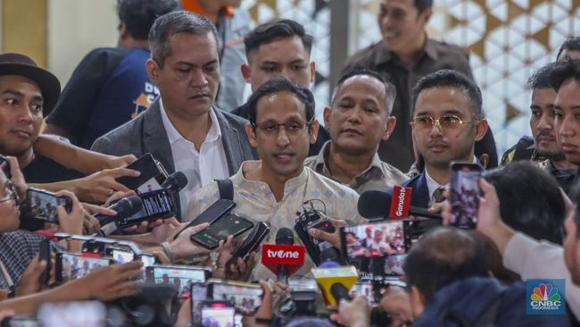 Hujan Rudal Balistik Iran Hingga Kejagung Periksa Nadiem Makarim