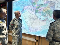 Iran Ancam Tutup Selat Hormuz, Harga Minyak Siap-siap Melonjak