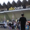 Suasana pengunjung gelaran Allo Fest 2025 yang berlangsung di Istora Senayan, Jakarta, pada Minggu (22/6/2025). (CNBC Indonesia/Tias Budiarto)