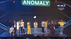 TREASURE Kena Virus Anomali di Allo Bank Festival 2025