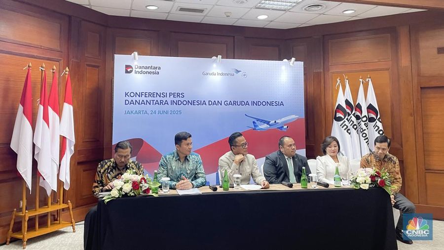 Badan Pengelola Investasi Saya Anagata Nusantara (BPI Danantara) melalui PT Danantara Asset Management (Persero) memberikan suntikan dana kepada PT Garuda Indonesia (Persero) Tbk. (CNBC Indonesia/Romys Binekasri)