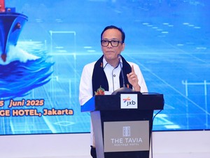 Wamenaker Dorong Hubungan Industrial yang Harmonis di Pelabuhan