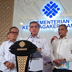 Menaker Tegas Tak Ada Potongan, Buruh Dapat Transferan BSU Full