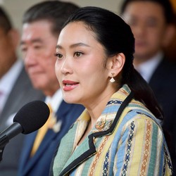 Warga Thailand Gelar Demo, PM Paetongtarn Diminta Mundur