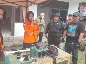 Faktor Cuaca, Evakuasi Jenazah Kakek dari Jurang Gunung Salak Dilanjut Besok