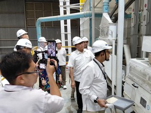 KSP Nilai Pengolahan Beras Premium Bulog Sulselbar Berjalan Optimal